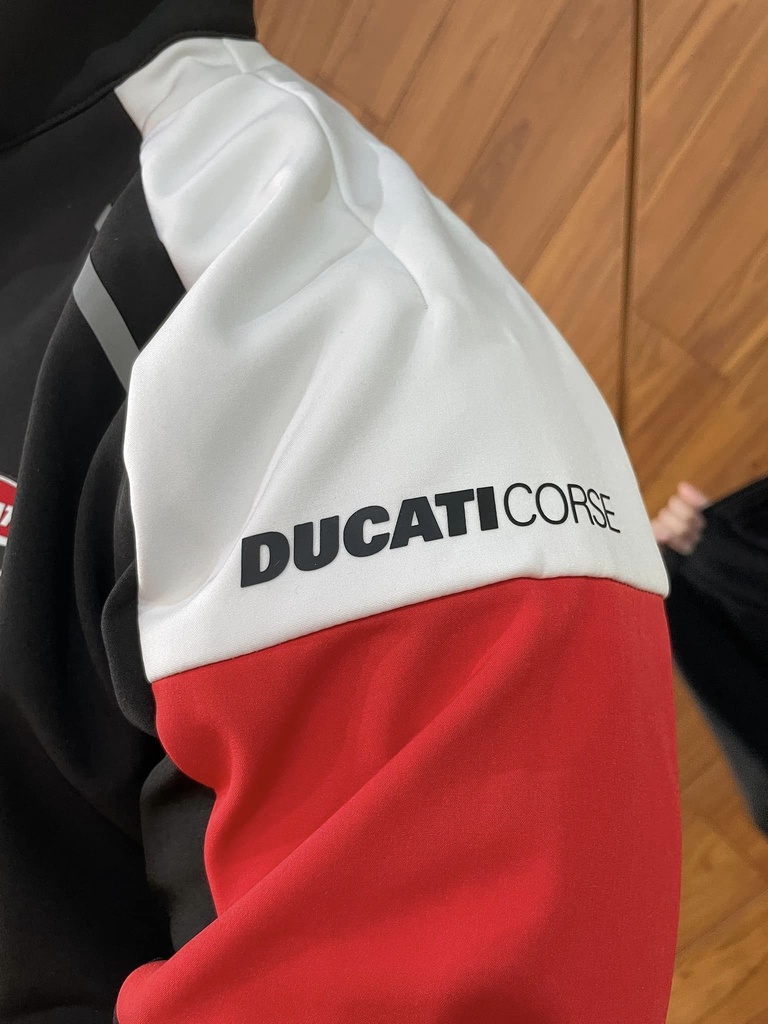 98770781_5.jpg (202 KB)