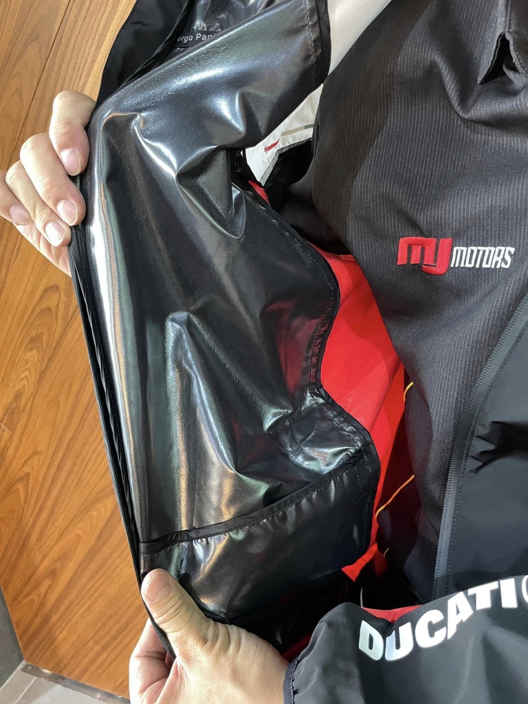 98770783_6.jpg (301 KB)