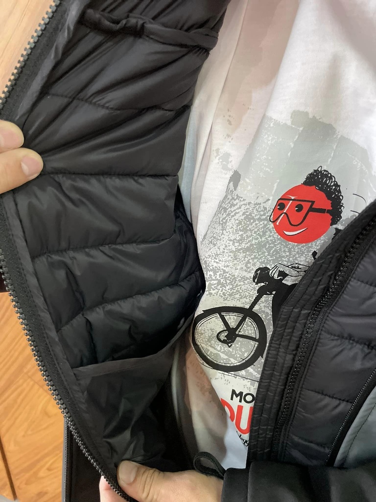 98107704_5.jpg (225 KB)